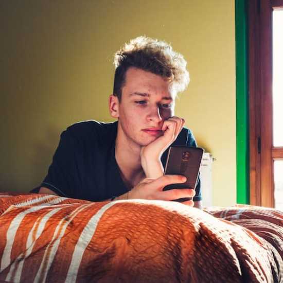 a young person trying to support their friend when someone in their family has died