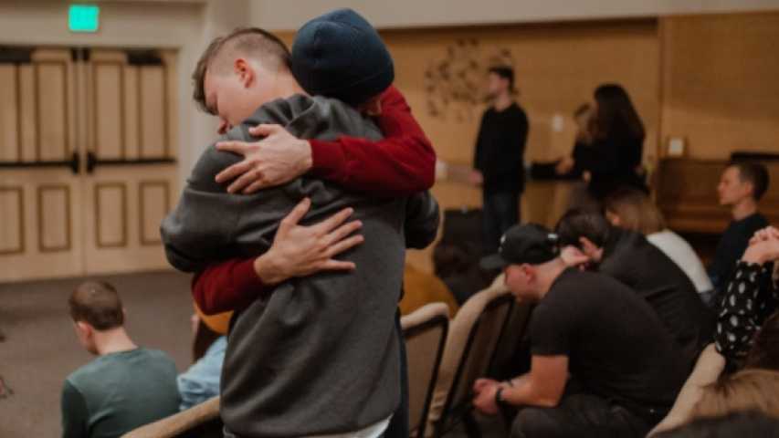 Young people participating in the good grief program