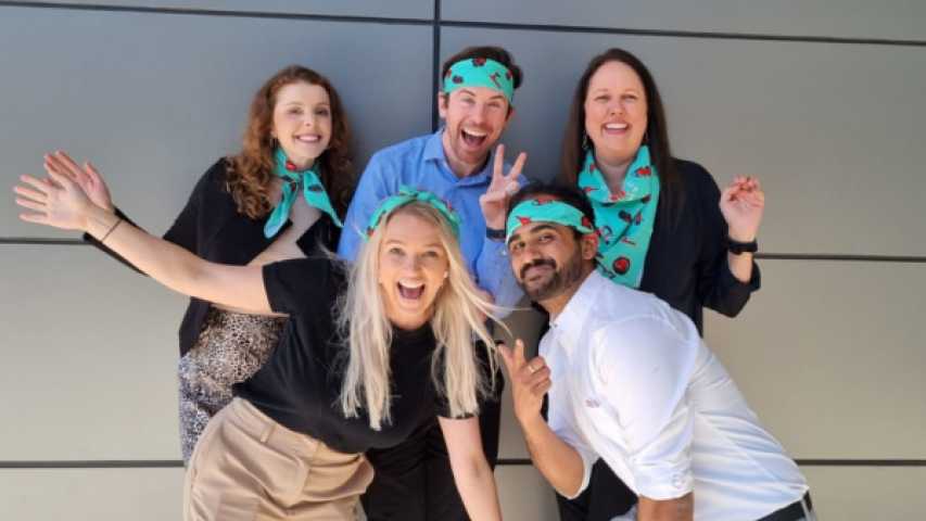 hilti team wearing canteen bandannas