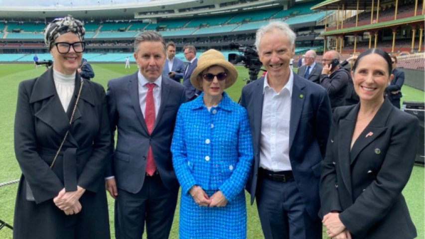 From left to right: Camp Quality CEO Deb Thomas, Mark Butler MP, Cancer Australia CEO Dorothy Keefe, Canteen Australia CEO Peter Orchard, Redkite CEO Monique Keighery